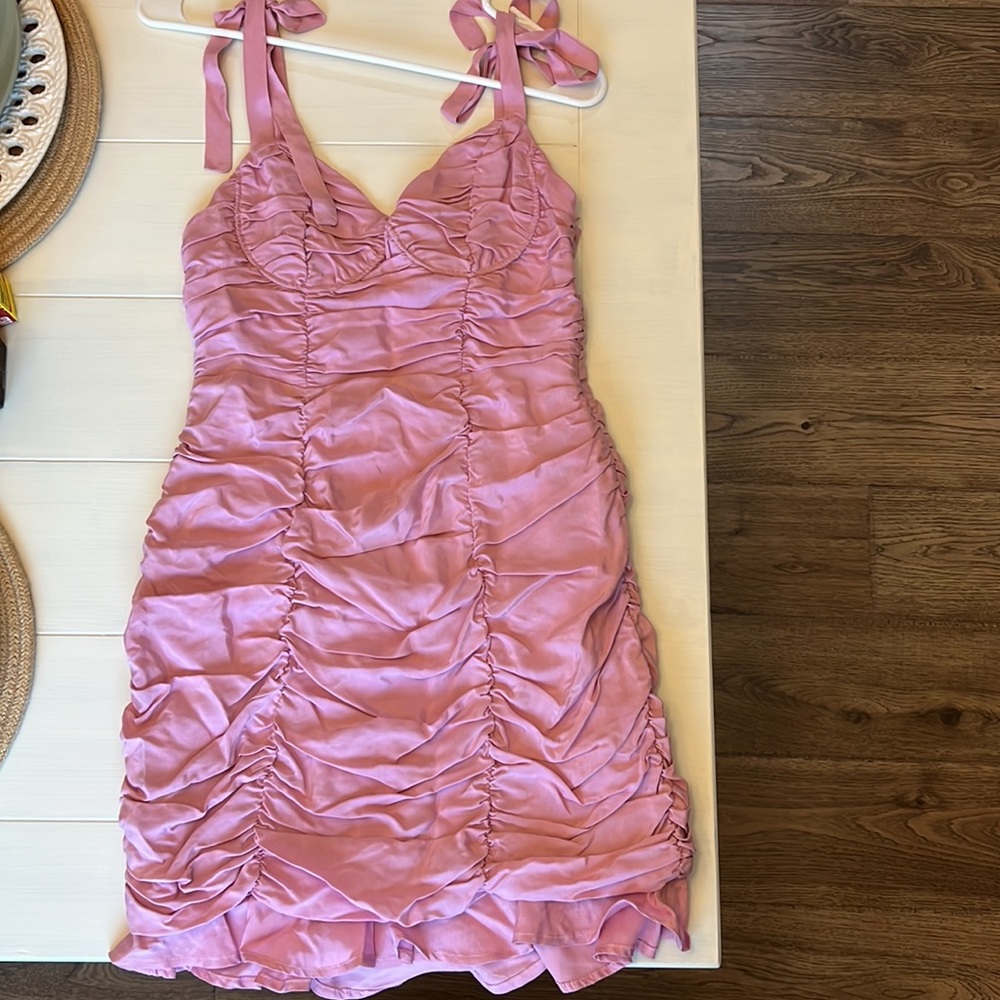 Pink ruched astr dress!
